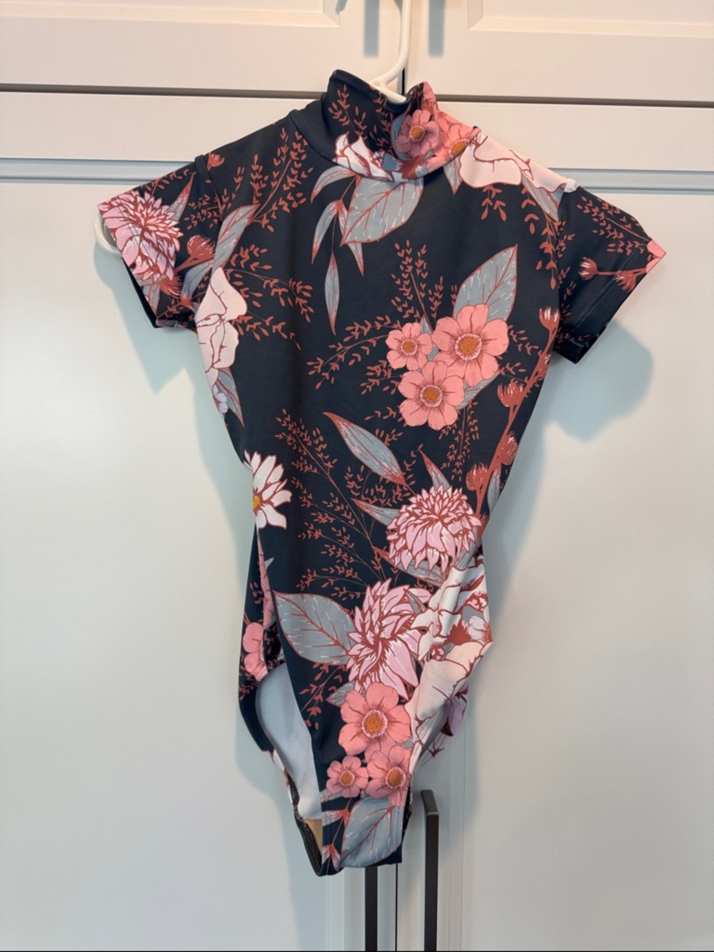 Eleve Dancewear Floral Mock Neck leotard - Pink